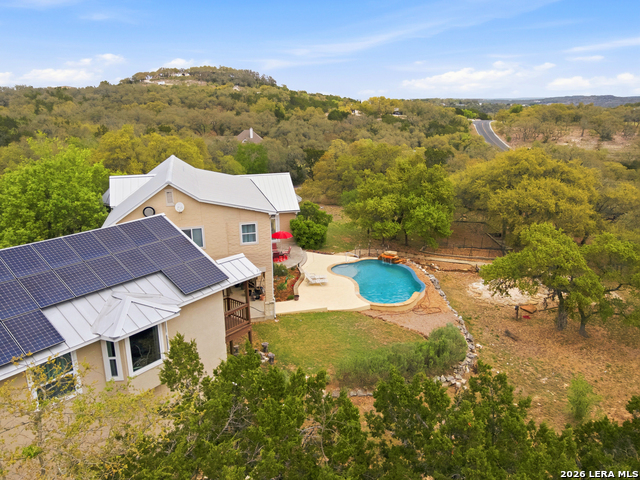 Image 62 of 77 For 752 Taylor  