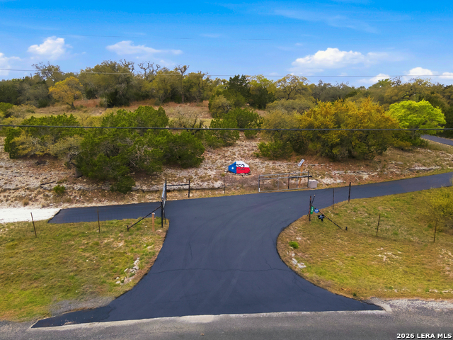 Image 67 of 77 For 752 Taylor  