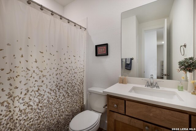 Image 23 of 28 For 2913 Ashby  