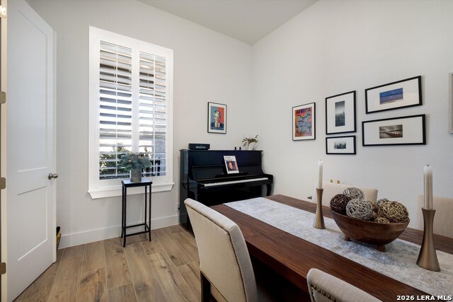 Image 6 of 28 For 2913 Ashby  