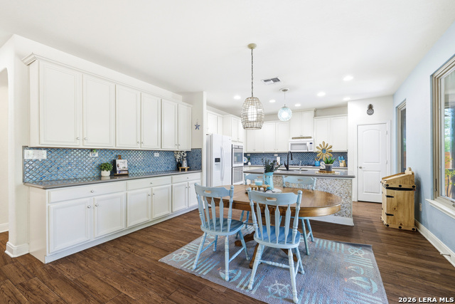 Image 8 of 26 For 7743 Robert Mondavi