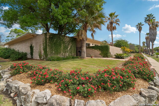 Image 3 of 49 For 349 Mary Louise