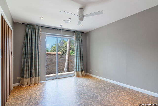 Image 35 of 49 For 349 Mary Louise