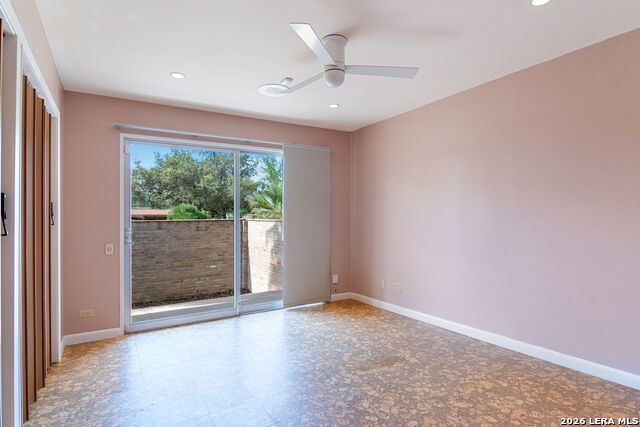 Image 36 of 49 For 349 Mary Louise