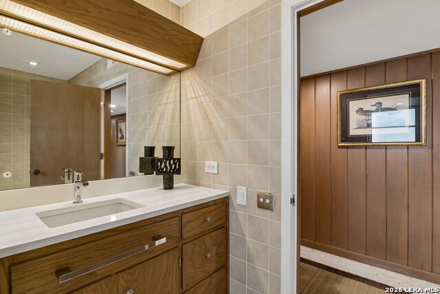 Image 38 of 49 For 349 Mary Louise