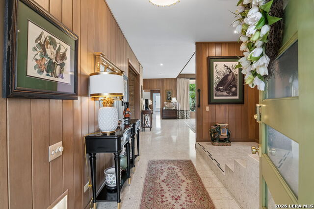 Image 9 of 49 For 349 Mary Louise