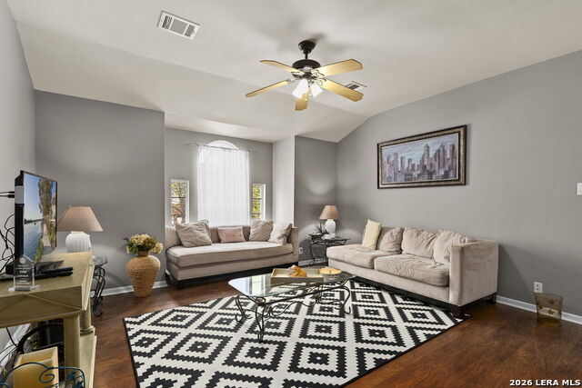 Image 27 of 55 For 981 Rio Verde