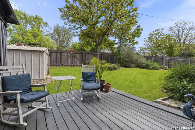 Image 44 of 55 For 981 Rio Verde