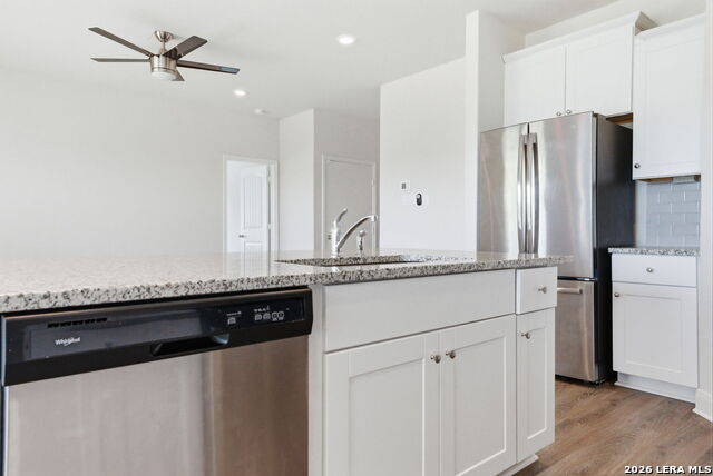 Image 13 of 41 For 1325 Falls Grove