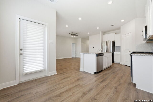 Image 15 of 41 For 1325 Falls Grove