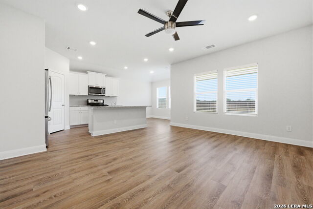 Image 7 of 41 For 1325 Falls Grove