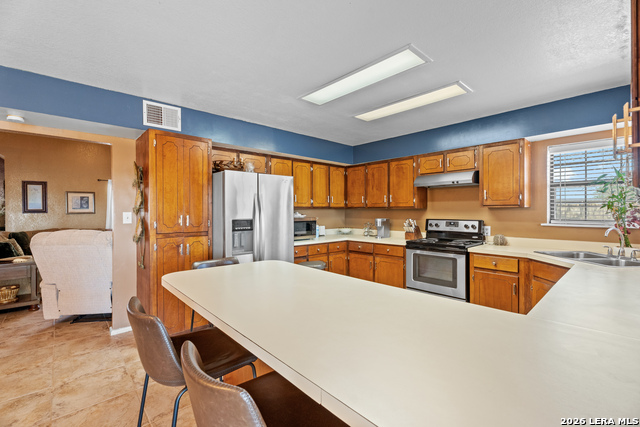 Image 16 of 50 For 865 Interstate 35 #1  1