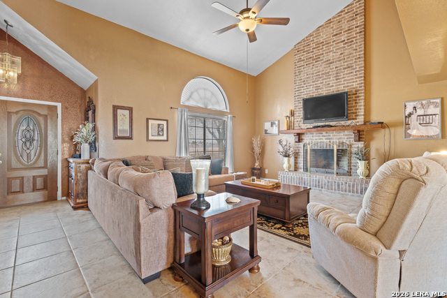 Image 7 of 50 For 865 Interstate 35 #1  1