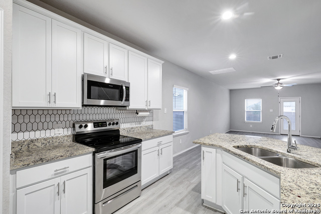 Image 10 of 31 For 13031 Heathers Sun