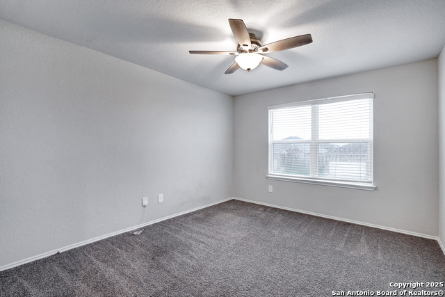 Image 25 of 31 For 13031 Heathers Sun