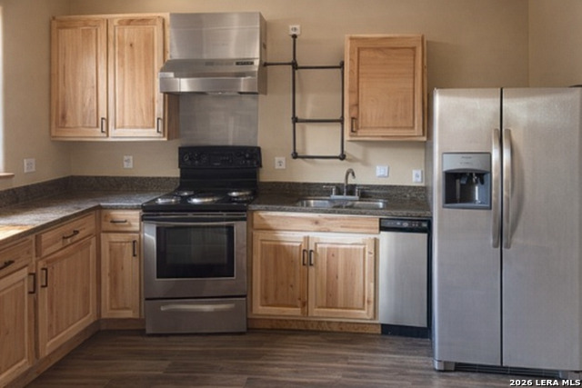 Image 3 of 6 For 9140 Timber Path  4102