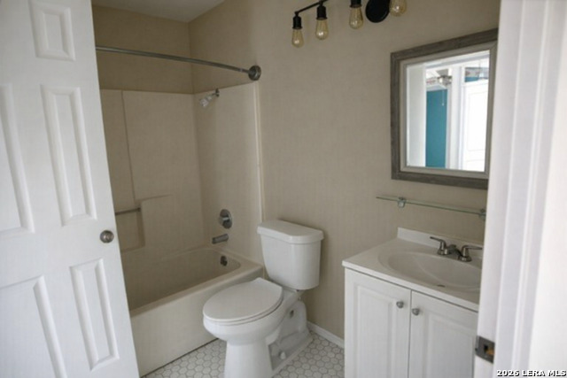 Image 6 of 6 For 9140 Timber Path  4102