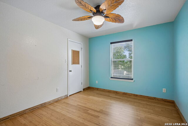 Listing photo id 12 for 5910 Aspen Gold