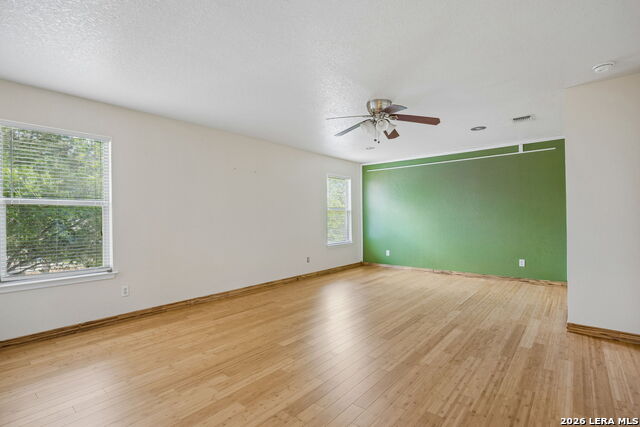 Listing photo id 13 for 5910 Aspen Gold