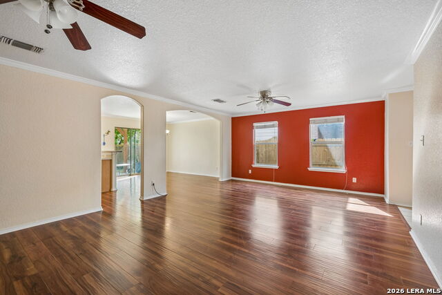 Listing photo id 1 for 5910 Aspen Gold