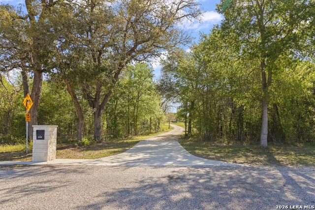Listing photo id 0 for 1401 Hartfield Rd