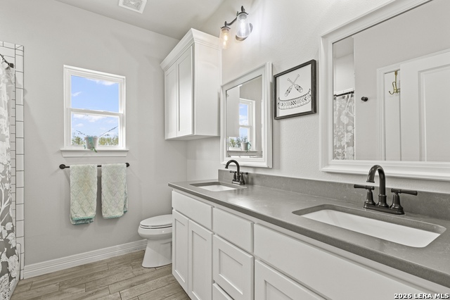 Listing photo id 24 for 1401 Hartfield Rd