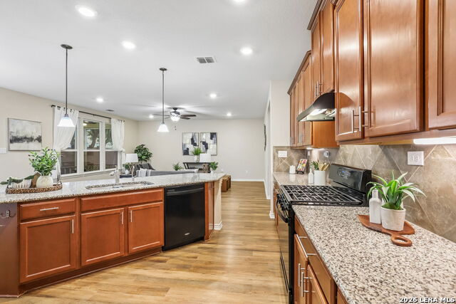 Image 12 of 61 For 11213 Hill Top Bnd