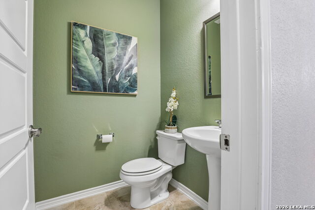 Image 18 of 61 For 11213 Hill Top Bnd