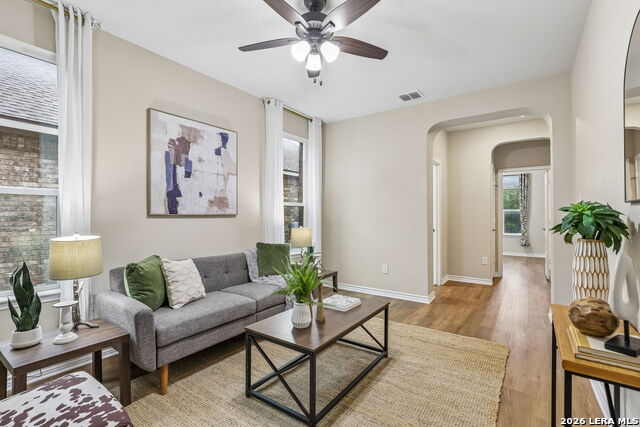 Image 19 of 61 For 11213 Hill Top Bnd