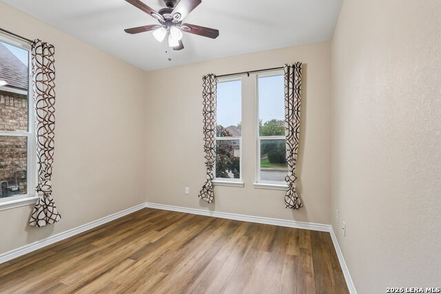 Image 32 of 61 For 11213 Hill Top Bnd