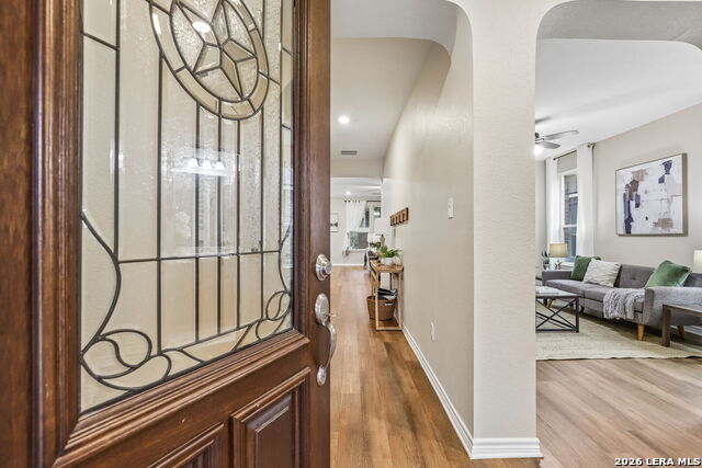 Image 4 of 61 For 11213 Hill Top Bnd