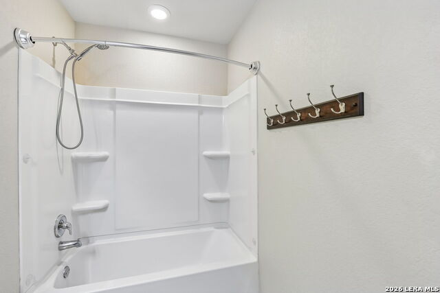 Image 42 of 61 For 11213 Hill Top Bnd