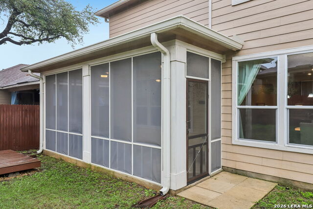 Image 46 of 61 For 11213 Hill Top Bnd