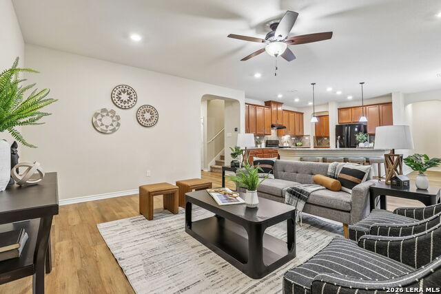 Image 7 of 61 For 11213 Hill Top Bnd