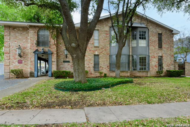 Details for 215 Mistletoe W E, San Antonio, TX 78212