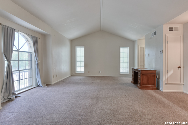 Image 7 of 14 For 215 Mistletoe W E