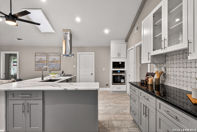 Image 17 of 40 For 5935 Forest Knoll