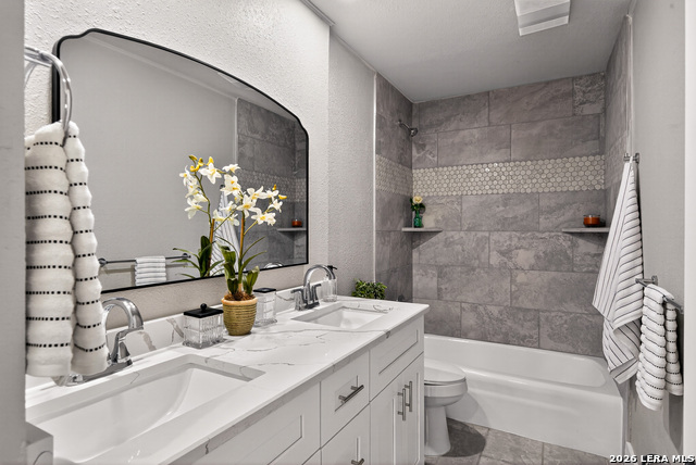 Image 29 of 40 For 5935 Forest Knoll