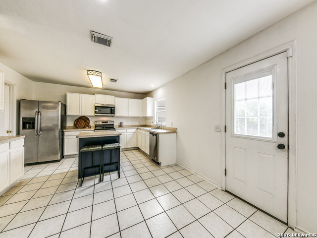 Image 5 of 12 For 6606 Crestwood Ct