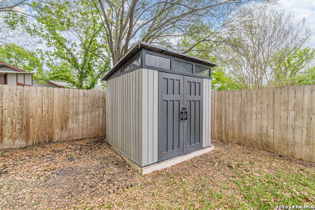 Image 34 of 38 For 1505 Marigold