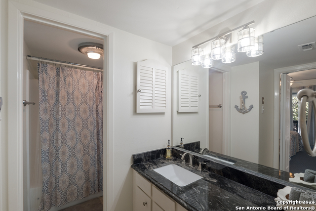 Image 16 of 23 For 1135 Parkview Dr  C16