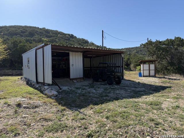 Image 17 of 42 For 785 Private Road 3350