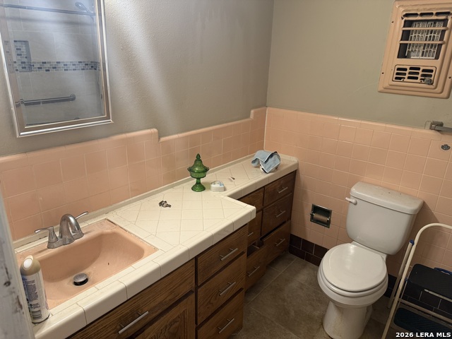 Image 12 of 20 For 319 Laddie  