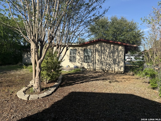 Image 19 of 20 For 319 Laddie  