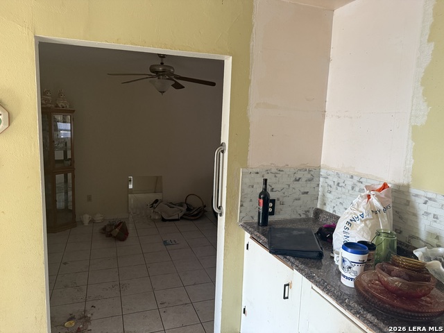 Image 7 of 20 For 319 Laddie  