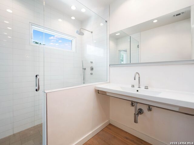 Image 25 of 45 For 305 Joliet  C