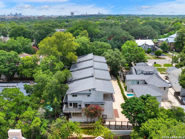 Image 43 of 45 For 305 Joliet  C