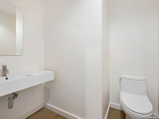 Image 8 of 45 For 305 Joliet  C