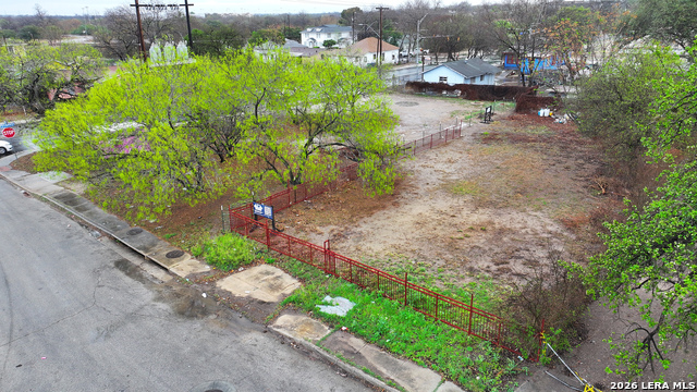 Image 12 of 12 For 324 Truax  