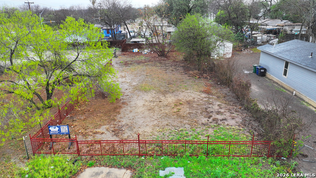 Image 2 of 12 For 324 Truax  